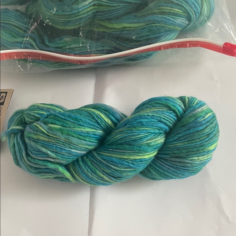 Manos del Uruguay Blue Green Yarn 7 skeins color 116 NWT